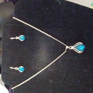 Set necklace & earrings New